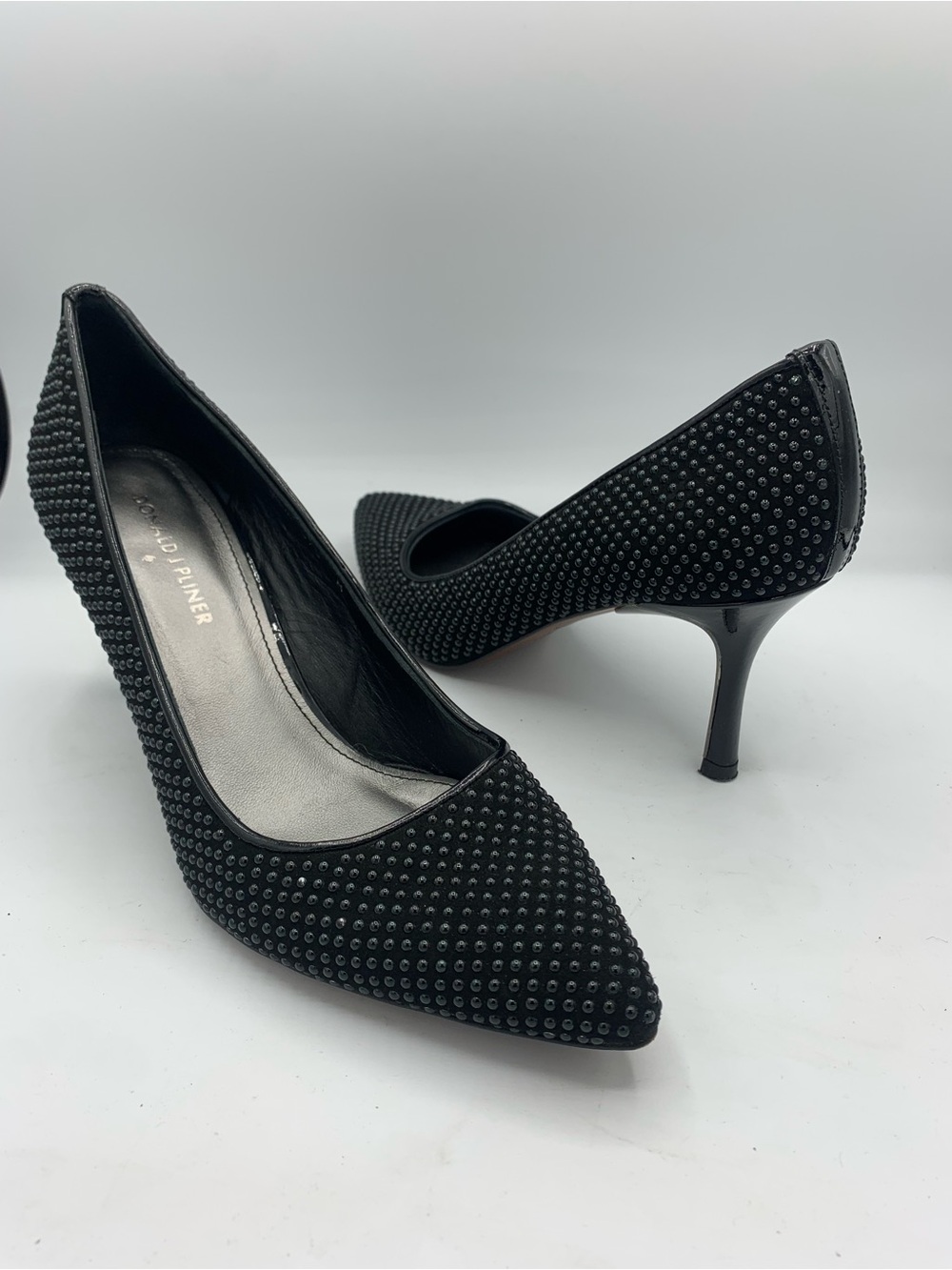 Donald J. Pliner Black Studded Pointed Pumps Size 7.5M party formal y2k